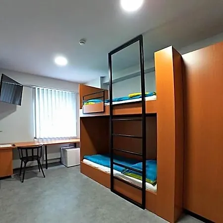 Zimni Stadion Hotel 3*