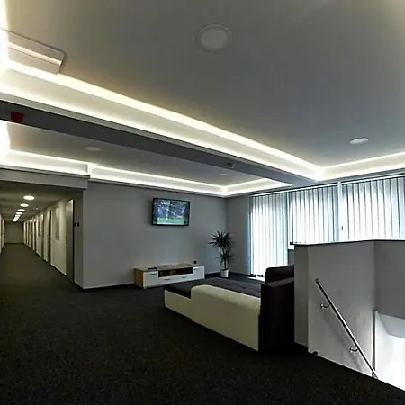 Zimni Stadion Hotel 3*