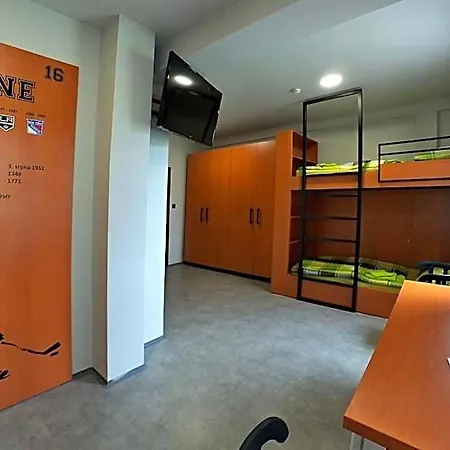 Hotel Zimni Stadion Benesov (Central Bohemian)
