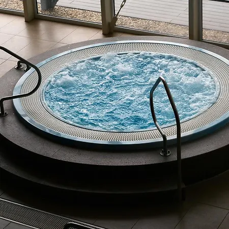 Zimni Stadion Hotel 3*