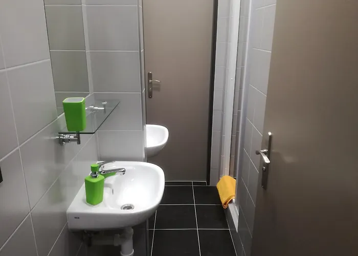 Hotel Zimní Stadion 3*